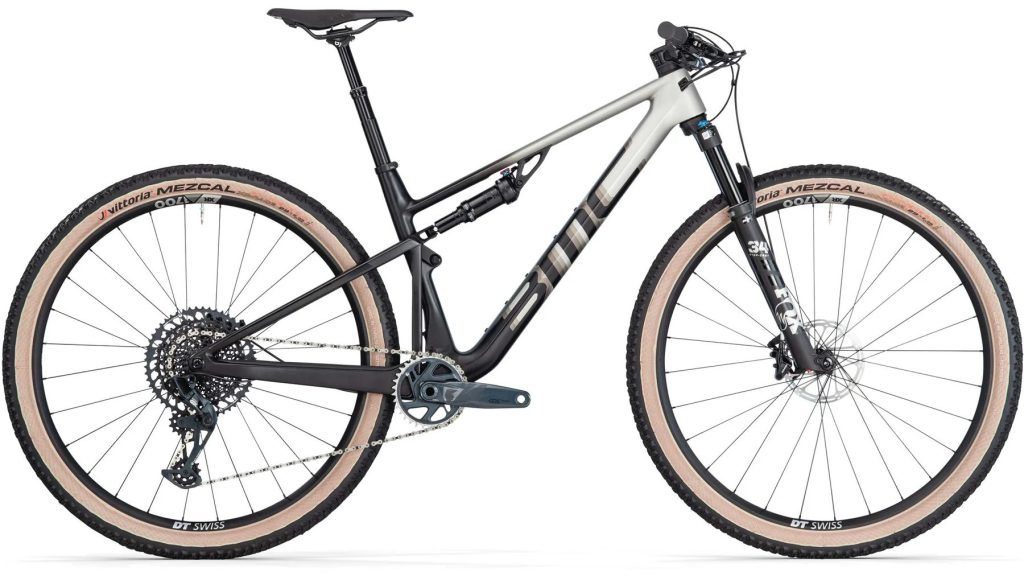 BMC Fourstroke TWO - Arctic Silver _ Black BMC Fourstroke TWO - Arctic Silver / Black
